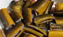 Khi làm sạch lươn không chỉ loại bỏ chất nhầy mà hãy thêm bước này để món ăn ngon và hấp dẫn hơn