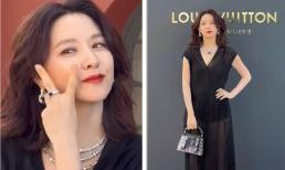 'Nàng Dae Jang Geum' mặc đồ xuyên thấu ở tuổi U60, xuất hiện cực slay khiến dân tình kinh ngạc 