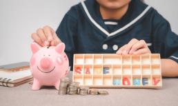 'Gia đình chúng ta có bao nhiêu tiền?', cha mẹ phải trả lời con cái thế này, có thể gọi là sách giáo khoa cuộc sống