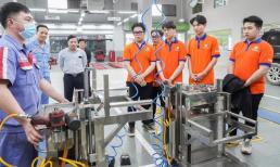 Top 5 ngành học đang thiếu nhân lực nhất, ra trường lương cao chót vót, đặc biệt nghề số 3