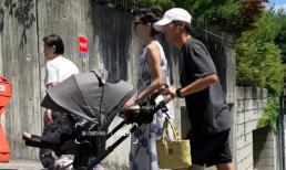 Song Joong Ki đưa con trai đi dạo vào 'Ngày của cha', vợ Tây dính nghi vấn mang thai lần hai 
