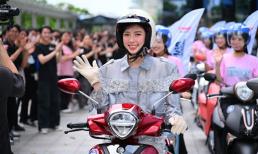 Bắt gặp Hoa hậu Thùy Tiên dẫn đoàn xe diễu hành trên đường phố Sài Gòn