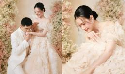 Midu giải thích một chi tiết trong lễ ăn hỏi, tung luôn ảnh cưới đậm chất dâu hào môn