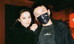 Sau 6 năm chia tay Song Seung Hun, Lưu Diệc Phi mừng rỡ khoe người yêu, nhiếp ảnh gia này là tình mới của cô? 