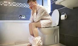 Đại tiện vào buổi sáng hay đại tiện trước khi đi ngủ, cái nào tốt cho cơ thể hơn? 