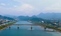 Ba nhà máy thủy điện lớn nhất Việt Nam cùng được xây dựng trên dòng sông nào?