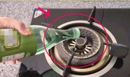 Tôi mới phát hiện ra rằng nhỏ giấm trắng lên bếp ga, không ngờ có tác dụng thực sự mạnh mẽ như vậy