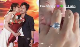 Hoa hậu Phương Lê được con trai nuôi của cố NSƯT Vũ Linh cầu hôn?