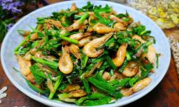 Bất cứ khi nào đi chợ gặp món này, bạn nhớ tranh thủ mua  về, nó rất nhiều canxi và protein. Người già và trẻ em nên ăn nhiều hơn