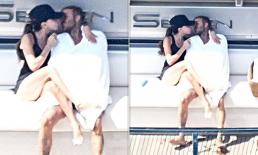 Vợ chồng David Beckham hôn nhau say đắm trên du thuyền sang trọng trị giá hơn 516 tỷ đồng trong chuyến du ngoạn tại Ý 