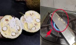 Nhựa mít dính đầy trên dao sau khi bổ, làm cách này chỉ chùi nhẹ là sạch bong