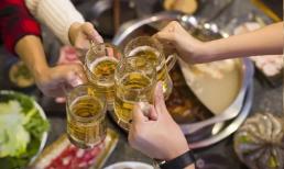 “Uống rượu” hay “uống bia”, cái nào có hại cho cơ thể hơn? Chúng tôi khuyên các bạn nam nên tìm hiểu về nó 