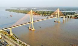 Cầu dây văng đầu tiên do Việt Nam thiết kế và thi công ở đâu?