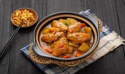 Món cánh gà hầm ngô đơn giản dễ học, có hương vị độc đáo, thơm ngon và bổ dưỡng chỉ trong một nồi!