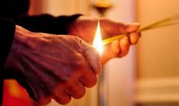 Khung giờ đẹp thắp hương 1/9/2024 âm lịch 