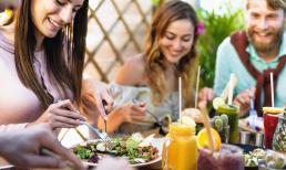 Tại sao nhà hàng chay lại được giới trẻ ưa chuộng đến vậy? Có phải đồ ăn chay vừa khỏe mạnh, ngon miệng và rẻ? 
