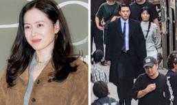 Son Ye Jin hội ngộ 'người tình màn ảnh' trong lúc Hyun Bin bận quay phim ở nước ngoài 