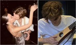 Cruz Beckham và bạn gái hơn 9 tuổi tiếp tục hôn nhau đắm đuối nơi công cộng sau khi nhận được lời chấp thuận từ mẹ Victoria