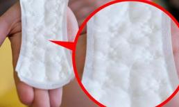 Hoa văn trên băng vệ sinh có thực sự chỉ để trang trí? Sự thật khiến bạn bất ngờ