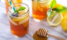 Vì sao nên uống nước chanh mật ong vào buổi sáng?