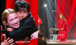Con trai Hoà Minzy ghi điểm với hành động lễ phép trong fan meeting kỷ niệm 10 năm ca hát của mẹ, diện mạo bảnh bao chiếm spotlight