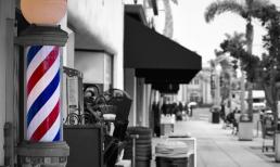 Chiếc đèn  quay  xanh đỏ  trước  tiệm cắt tóc  có  ý nghĩa  gì?  Sự thật  sẽ khiến bạn mắt chữ A mồm chữ O ngay lập tức