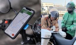 Năm 2025, gắn điện thoại xem Google Maps khi lái xe có bị phạt không?
