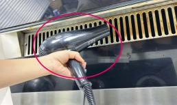 Dù máy hút mùi có bẩn hay dính dầu đến đâu, chỉ cần sử dụng máy sấy tóc là máy sẽ sạch như mới sau vài phút mà không cần tháo rời