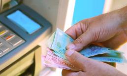Từ nay, có 3 thay đổi khi rút tiền tại máy ATM, khách hàng không nắm được có thể bị ngừng giao dịch
