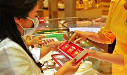 Nên mua vàng ngày vía Thần Tài ở đâu? Mua vàng trước ngày vía thần tài 2025 có được không?