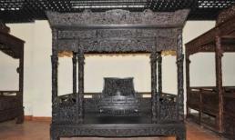 Bỏ 70 tỷ mua chiếc giường làm từ gỗ quý khắc 55 con rồng, 14 năm sau vị đại gia định giá 'báu vật' lên tới 1700 tỷ đồng