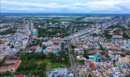 Tỉnh nào được thành lập sau khi sáp nhập Cà Mau và Bạc Liêu?