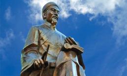Danh nhân văn hóa duy nhất Việt Nam được suy tôn làm thánh của một tôn giáo chính thức