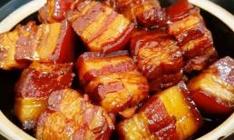 Đầu bếp lâu năm: Khi làm món thịt heo kho tàu, hãy thêm một bước nữa trước khi cho vào nồi để đảm bảo mùi thơm tỏa ra và tan chảy trong miệng