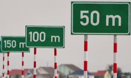Tại sao trên cao tốc phải cắm biển 0m - 50m - 100m? 