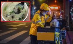 Anh chàng shipper tiết lộ 'danh sách đen' của mình: Chúng tôi thà đói còn hơn ăn 6 loại đồ ăn mang về này!