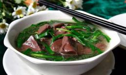 Huyết heo nấu canh hẹ có tác dụng gì?