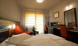 Đừng để “3 loại người” này ở lại nhà bạn qua đêm, bất kể mối quan hệ của bạn với họ tốt đến đâu!