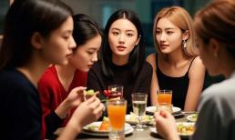 Khi rời khỏi bữa tiệc tối sớm, đừng nói 'Tôi đi trước, các bạn cứ từ từ ăn', những người thông minh sẽ nói ba điều này