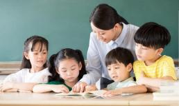 Tại sao trẻ nghe lời thầy cô nhưng lại 'bỏ ngoài tai' lời cha mẹ? Có 4 lý do