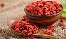 Ăn quả kỷ tử như thế này rất nguy hiểm. Các bác sĩ cảnh báo: Nhiều người vẫn tiếp tục ăn nó 