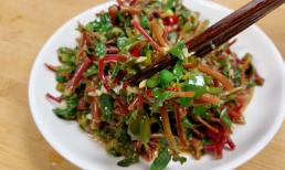 Món ăn này chỉ có vào mùa hè. Đây là loại rau trường thọ và bảo vệ tim. Nó bổ dưỡng và rẻ. Người trung niên và người cao tuổi nên ăn nhiều hơn 