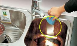 Thì ra đây chính là cách vệ sinh bồn rửa bằng inox một cách triệt để. Chẳng trách bồn rửa của tôi không sáng bóng chút nào sau khi vệ sinh