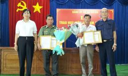 Năm 2025: Mức tiền thưởng với người đủ 30 năm tuổi Đảng là bao nhiêu?