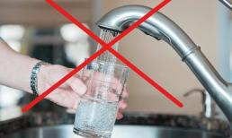 4 kiểu uống nước làm tăng nguy cơ mắc bệnh, sức khỏe ngày càng suy yếu, ai mắc phải cần bỏ ngay