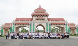 Trường đại học rộng nhất Việt Nam, có hơn 500 giáo sư, phó giáo sư và trên 1.800 tiến sĩ