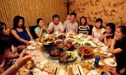 Đi họp lớp, tôi nói vẫn ở nhà thuê, còn các bạn khoe sở hữu hàng loạt bất động sản: Không ngờ, bản thân nhận được bài học đắt giá