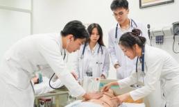 Điểm sàn khối ngành Y, Dược giảm thấp nhất từ trước đến nay: Chỉ từ 17 điểm trở lên đã đỗ