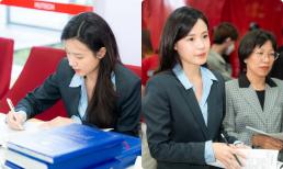 Bị chụp lén khi đi chấm thi cho sinh viên, nhan sắc thật của Midu thế nào?
