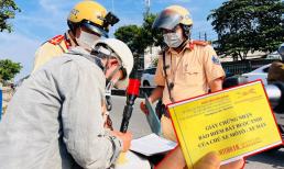 Đã mua Bảo hiểm xe máy bắt buộc mà không làm việc này, người dân khi tham gia giao thông vẫn sẽ bị CSGT xử phạt